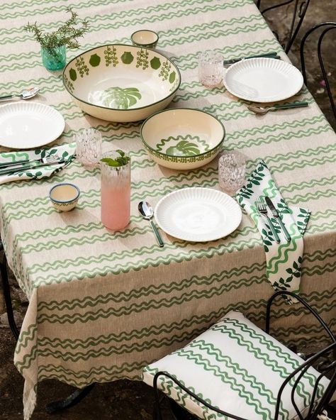 Bonnie and Neil (@bonnieandneil) • Instagram photos and videos Dining Room Tablecloth, Pineapple Yellow, Painted Patterns, Bonnie And Neil, Green Plates, Living Room Cushions, Functional Food, New Ceramics, Book Candle