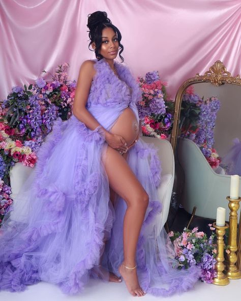 Maternity Shoot Butterflies, Butterfly Theme Maternity Shoot, Butterfly Maternity Shoot Black Women, Purple Maternity Photoshoot, Butterfly Maternity Shoot, Creative Maternity Shoot Ideas, Lavender Maternity Dress, Maternity Shoot Black Women, Pregnancy Slay