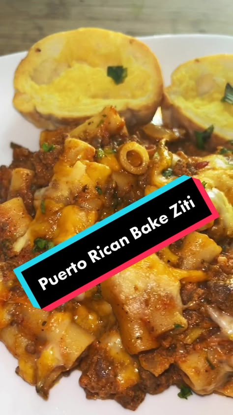 Puerto Rican Pasta Recipes, Puerto Rican Baked Ziti, Puerto Rican Brunch Ideas, Puerto Rican Meatballs, Pastelitos Puerto Rican, Porta Rican Recipes, Puerto Rican Cookout Food, Dinner Recipes Puerto Rican, Puerto Rican Rice And Beans Authentic