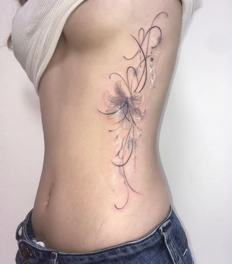 Side Body Flower Tattoo, Ethereal Tattoos Stomach, Side Tat Ideas For Women, Fem Neck Tattoos, Tattoo Side Rib Women Large, Back Lighting Tattoo, East Asian Tattoos, Side Of Waist Tattoo, Peacock Flower Tattoo