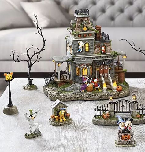 Costco is Selling A Disney Halloween Village and I’m On My Way Mickey Pumpkin, Spooky Trees, Mickey Mouse Halloween, Halloween Tattoo, Halloween Village, Disney Friends, Halloween Scene, Disney Decor, Halloween Haunted Houses