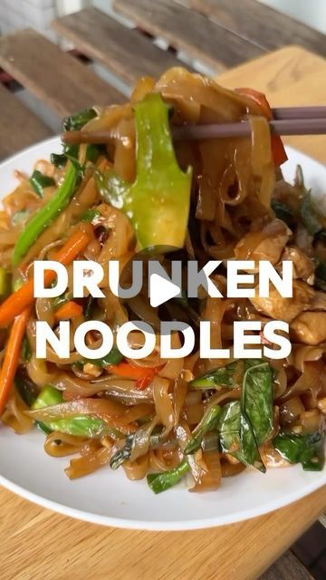 Live Healthy and Fit l Health Fanatics & Food Addicts on Instagram: "🌿 Live Healthy and Fit | Health Fanatics & Food Addicts Follow us for daily tips, recipes, and healthy inspiration! 🥗 DRUNKEN NOODLES - 200g dried rice noodles (rice stick noodles often sold as “Pad Thai” noodles) Stir-fry Sauce - 3 tbsp oyster sauce - 1 1/2 tbsp light soy sauce - 1 1/2 tbsp dark soy sauce - 1/2 tbsp sugar - 1 tbsp water Stir-fry - 2 - 3 tbsp neutral oil - 3 cloves of garlic, finely chopped - 1 - 2 red chillies, finely chopped - 1/2 onion, sliced - 250g chicken thighs, cut into bite size pieces - 2 tsp fish sauce - 1/2 carrot, cut into matchsticks - 1 handful Chinese broccoli, sliced - 2 - 3 spring onions, cut into 3cm lengths - 1 handful of Thai basil leaves Soak the noodles in boiling water Rice Stick Noodles, Glass Noodles Recipe, Dried Rice, Dark Soy Sauce, Pad Thai Noodles, Asian Noodle Recipes, Drunken Noodles, Easy Japanese Recipes, Healthy Inspiration