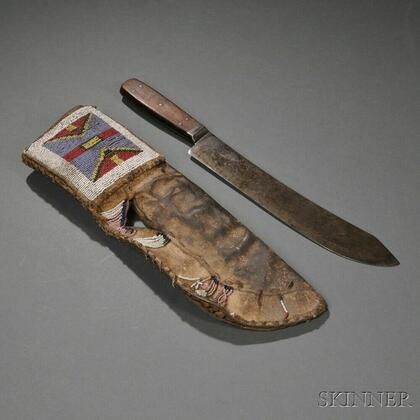 Green River Knives, Native American Knife Sheath, Mountain Man Rendezvous, Sculpture Inspiration, Mountain Men, Native American Clothing, Olden Days, Indian Artifacts, Case Knives