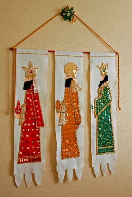 King Craft, 3 Kings, Roi Mage, Man Crafts, Sunday School Activities, Church Banners, Three Wise Men, Three Kings, Sunday School Crafts