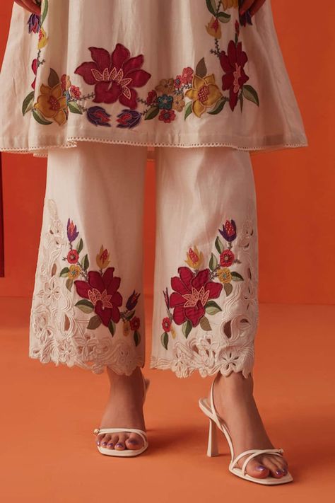 Buy Chandrima Ivory Chanderi Floral Applique Kurta With Pant Online | Aza Fashions Applique Work Suits, Applique Kurta, Embroidery Suits Punjabi, Embroidery Fashion Detail, Punjabi Fashion, Hand Painted Dress, Fabric Painting On Clothes, Punjabi Outfits, Boutique Suits