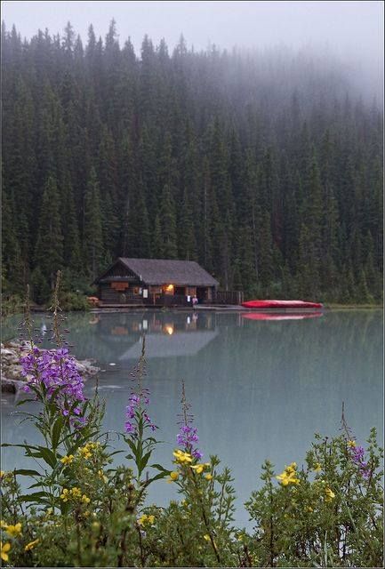 A cabin on the lake. A Cabin, Lake Louise, Banff National Park, Decor Minimalist, Alam Yang Indah, Cabins In The Woods, In The Woods, Just For Fun, Beautiful World