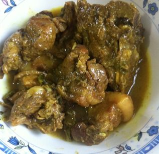 Goan Pork Recipes, Caribbean Pork Recipes, Curry Pork Recipes, Jimaca Recipes, Curry Pork Chops, Jamaican Jerk Pork, Curry Meals, Curry Pork, West Indian Recipes