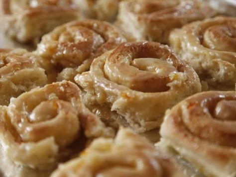 Get Orange Sweet Rolls Recipe from Food Network Sweet Rolls Recipe, Orange Sweet Rolls, Sweet Roll Recipe, Orange Rolls, Pioneer Woman Recipes, Sweet Rolls, Ree Drummond, Sweet Breads, Sweet Roll