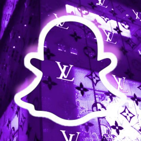 Purple Aesthetic Snapchat Icon, Snapchat Wallpaper Aesthetic, Purple Snap Logo, Logo Snapchat Aesthetic, Snapchat Logo Purple, Snapchat Logo Aesthetic Purple, Dark Purple Snapchat Icon, Snapchat Logo Aesthetic, Purple Phone Icons Aesthetic