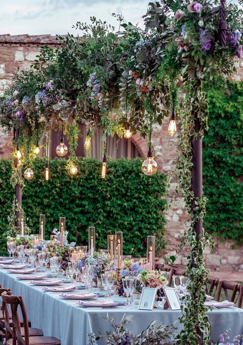 Tuscan Wedding Table Setting, Tuscan Vineyard Wedding, Tuscan Garden Party, Tuscan Wedding Cake, Rustic Tuscan Wedding, Tuscan Style Wedding, Tuscan Inspired Wedding Decor, Northern Italy Wedding, Tuscan Themed Wedding