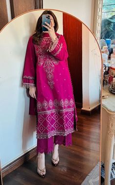 Simple Indian Suits Classy, Modern Punjabi Outfits, Suit Ideas For Women Indian, Winter Suits For Women Indian, Trending Summer Nails, Simple Dress Casual, Desi Fits, Anarkali Dress Pattern, Latest Bridal Dresses