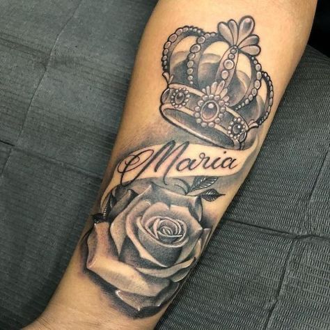 Growth Tattoos, Crown Tattoos For Women, Name Tattoos For Moms, Meaning Tattoos, Tattoos Aesthetic, Guys Tattoos, Rose Tattoos For Men, Rose Tattoos For Women, Tattoos Arm