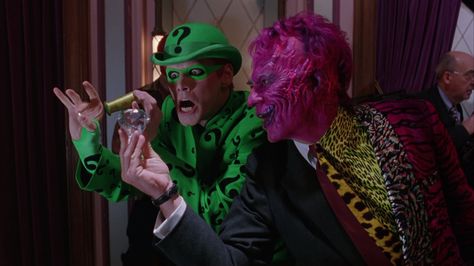 Joel Schumacher Says The Original Sequel To BATMAN FOREVER Was A Film Based In Arkham Asylum — GeekTyrant Two Face Batman, Batman Forever, Batman Film, The Riddler, The Bat Man, Funny Morning Pictures, Tommy Lee Jones, Batman Returns, Two Face