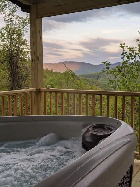 Smokey Mountain Cabins, Ashville North Carolina, North Carolina Cabins, Mountain Top View, Birthday Getaway, Birthday 17, Cozy Weather, Cabin Trip, Cabin Aesthetic