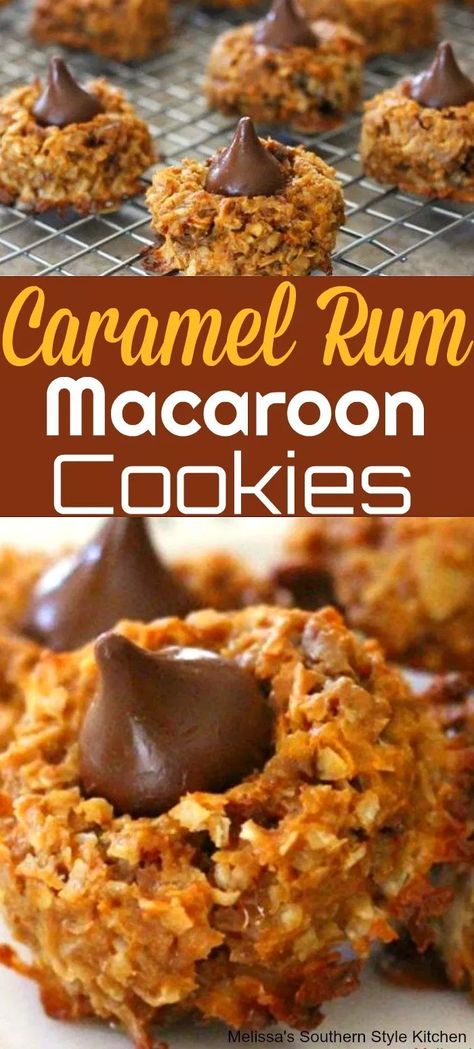 Cookies Macaroons, Holiday Cookies Thanksgiving, Macaroon Cookies Recipe, Bbq Desserts, Macaroon Cookies, Caramel Cookies, Savory Dishes, Crinkle Cookies, Candy Cookies