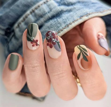 Boho Nails, Cute Nails For Fall, Floral Nail Designs, Thanksgiving Nails, Fall Nail Art, Fall Nail, Cute Nail Designs, Floral Nails, Fall Nail Designs