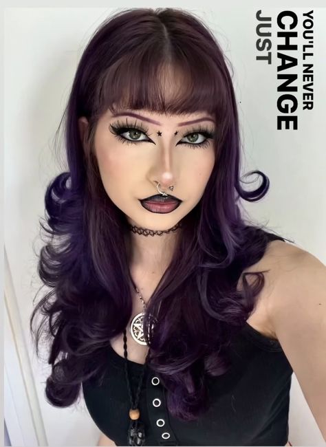 Purple Hair With Black Tips, Purple Alt Hair, Alt Makeup Looks, Dark Purple Hair, Fairy Hair, Emo Hair, Hair Advice, Beautiful Curly Hair, Dress Makeup