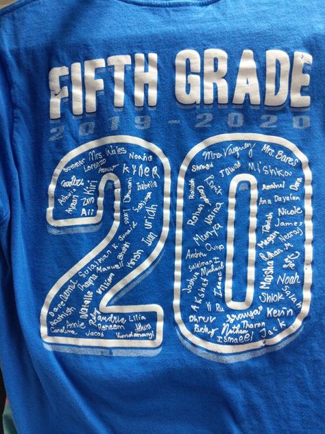 Elementary School Graduation, 5th Grade Graduation, Grad Shirts, Class Shirts, Pink Tumblr Aesthetic, Class Shirt, Graduation Shirt, Eighth Grade, Graduation Shirts