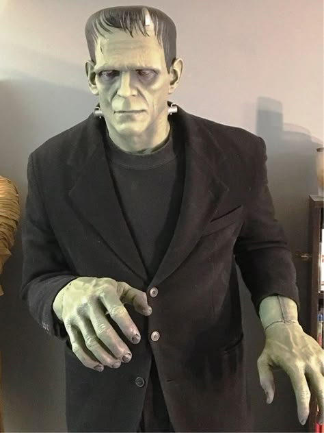 Frankenstein Monster Makeup, Frankenstein Costume Men, Frankenstein Makeup For Men, Frankenstein Halloween Makeup, Frankenstein Makeup, Diy Costumes Men, Bride Of Frankenstein Halloween, Halloween Fantasia, Ideas Disfraz