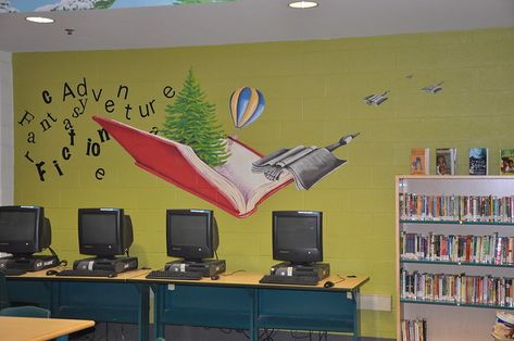 Library Mural, School Library Decor, School Library Displays, 3d Wall Painting, School Hallways, School Wall Art, Elementary Library, School Murals, School Displays