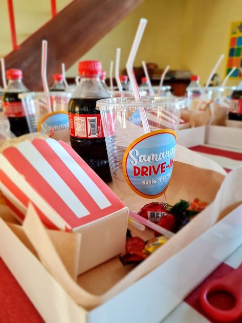 Movie Theather, Kids Movie Party, Movie Night Sleepover, Movie Theatre Birthday Party, Movie Theater Theme, Movie Theater Party, Movie Theme Birthday Party, Lincoln Birthday, Movie Night Birthday Party