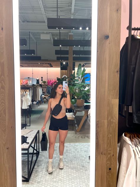 Biker Shorts And Tank Top Outfit, Biker Shorts And Tank Top, Biker Shorts And Crewneck Outfit, Lululemon Fanny Pack Outfit, Lululemon Biker Shorts Outfit, Biker Shorts Sports Bra Outfit, Trendy Biker Shorts For Summer Nights, Lululemon Fanny Pack, Disney Outfits Biker Shorts