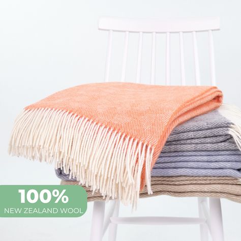 100% pure New Zealand wool coral orange textured geometric weave large sofa throw plaid blanket with fringes | Modern gift present by NAMO by NAMOstudio on Etsy Small Boho Living Room, Farmhouse Boho Living Room, Chic Boho Living Room, Boho Living Room Apartment, Natural Wool Blanket, Apartment Farmhouse, Boho Living Room Rugs, Rustic Boho Living Room, Living Room Chic