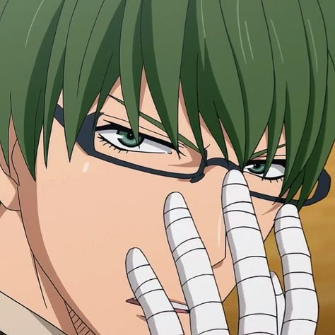 Shintaro Midorima Icons, Midorima Shintarou Icons, Senjumaru Shutara, Kurokos Basketball, Kuroko No Basket Characters, Midorima Shintarou, Boyfriend Pranks Pictures, Generation Of Miracles, Edit Anime