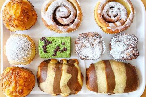 85 Degrees Bakery, Best Baked Goods, Best Pastries, Bakery Menu, Best Bakery, Bakery Cafe, Bakery Recipes, Red Beans, Baklava