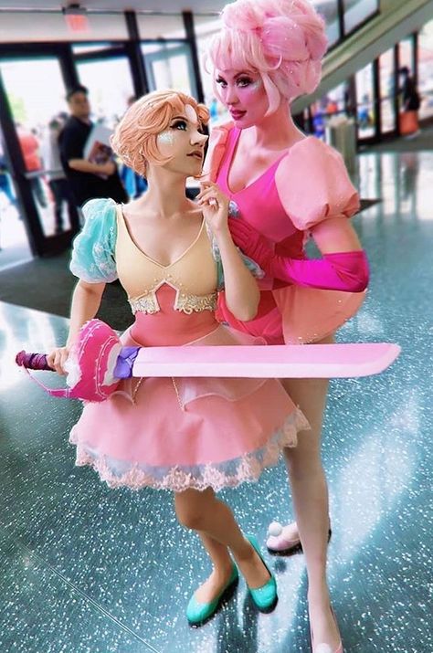 Pearl Cosplay, Rose Quartz Steven, Pearl And Rose Quartz, Rose Quartz Steven Universe, Steven Universe Cosplay, Steven Universe Gem, Cosplay Tutorial, Steven Universe Fanart, Universe Art