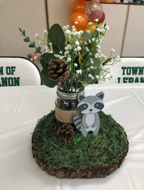 Woodland Table Centerpieces Baby Shower, Woodland Forest Baby Shower Centerpiece, Woodland Animals Centerpieces, Wolf Centerpiece, Raccoon Baby Shower Ideas, Woodland Shower Centerpiece, Animal Baby Shower Centerpieces, Forest Baby Shower Theme, Woodland Baby Shower Theme Boy Forest Animals Diaper Cakes