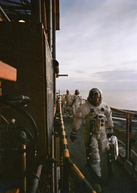 Apollo 11 crewmen during prelaunch countdown : NASA : Free Download, Borrow, and Streaming : Internet Archive Apollo 11 Crew, Apollo Space Program, Space Suits, Lunar Landing, Nasa Photos, Apollo Missions, Michael Collins, Moon Missions, Neil Armstrong