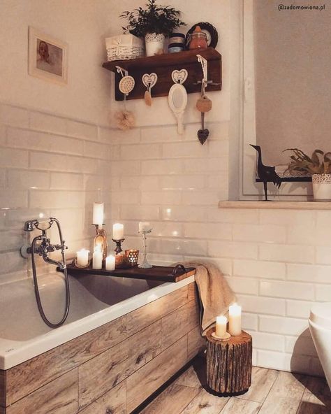 Luxury Small Bathroom, Comfortable Bathroom, Cosy Bathroom, Makeover Kamar Mandi, Cozy Bathroom, Bathtub Decor, Bathroom Decorating, Small Bathroom Decor, Home Spa