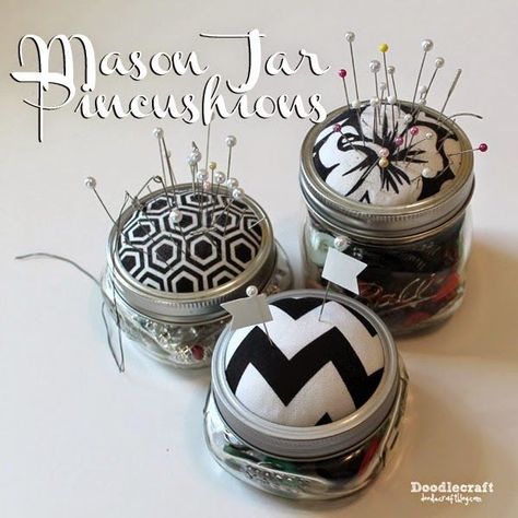 Mason Jar Pincushions! Quilter Gifts, Sewing Room Decor, Pin Pals, Ball Mason Jars, Kids Wood, Pin Cushion, Mason Jar Crafts, Jar Crafts, Hot Glue Gun