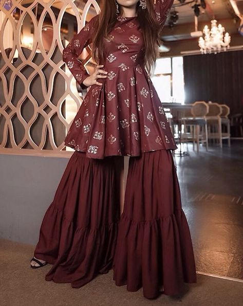 Short Frok Designs With Sharara, Frock Garara Dress, Sharara Models, Simple Gharara Designs, Sarara Dress Design, Kurti Plazzo Designs, Garara Dress, Gharara Designs, Stylish Kurtis Design