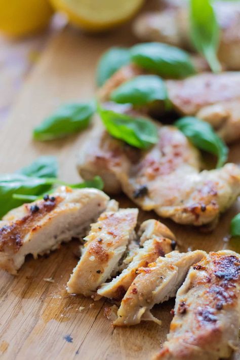 Basil Marinade, Lemon Chicken Marinade, Healthy Chicken Marinade, Barbecue Recipes Grill, Lemon Basil Chicken, Easy Chicken Marinade, Inexpensive Dinners, Chicken Marinade, Whipped Feta