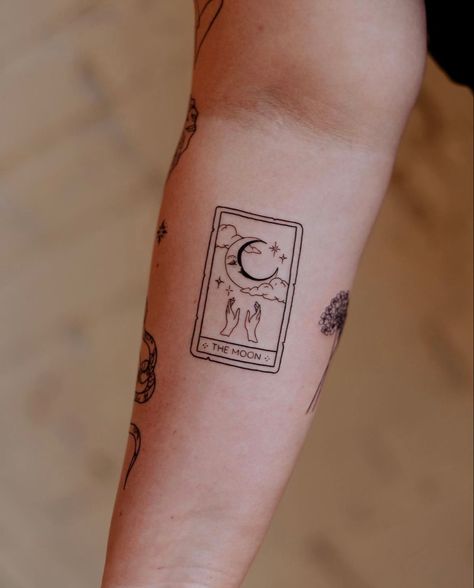 Tarot Card Tattoo Matching, Tarot Card Inspired Tattoos, Tarpt Card Tattoo, Mexican Loteria Tattoo, Mini Tarot Card Tattoo, Fine Line Tarot Tattoo, Oracle Card Tattoo, Leo Tarot Card Tattoo, Tiny Tarot Card Tattoo