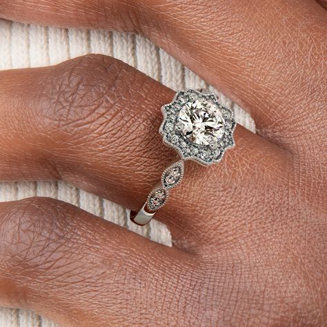 Halo diamond engagement ring