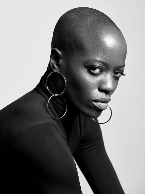 Florence Kasumba Actress Bald + big hoops = FOIINE Florence Kasumba, Bald Look, Going Bald, Bald Girl, Bald Hair, Bald Women, Bald Heads, Short Natural Hair Styles, Black Is Beautiful