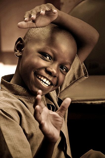 Kenyan Child with Lovely Face & Personality African Children, Great Smiles, African Beauty, People Of The World, Just Smile, 인물 사진, Happy Face, Happy People, Happy Kids