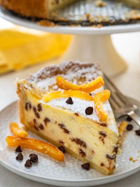 Classic Easter Desserts, Italian Ricotta Pie, Italian Easter Recipes, Italian Easter Pie, Ricotta Pie, Easter Pie, Italian Easter, Ricotta Cheesecake, Italian Recipes Dessert