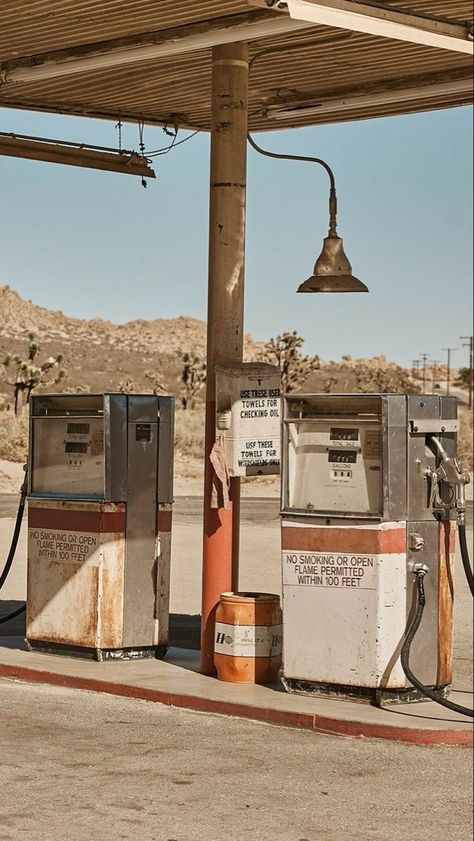 Wallpaper Tumblr Lockscreen, Damien Chazelle, Cowboy Aesthetic, Wilde Westen, Western Aesthetic, Vintage Americana, Simple Wallpapers, Background Vintage, Retro Aesthetic