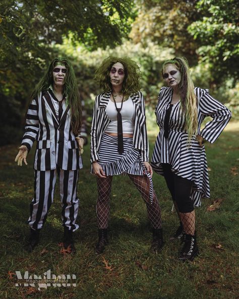 How many times do you think you need to say beetlejuice to get 7 of them to show up? 21, or still just 3? We had a blast at this photoshoot just like every other one. I’ll be posting spooky photoshoots all month/year long! #halloween #beetlejuice #cosplay #photoshoot #photography #darkphotography #phototshoot #themedphotoshoot #creativephotography #spookyseason Beetlejuice Cosplay, Halloween Beetlejuice, Cosplay Photoshoot, Photoshoot Themes, Photoshoot Photography, Dark Photography, Having A Blast, Beetlejuice, Show Up