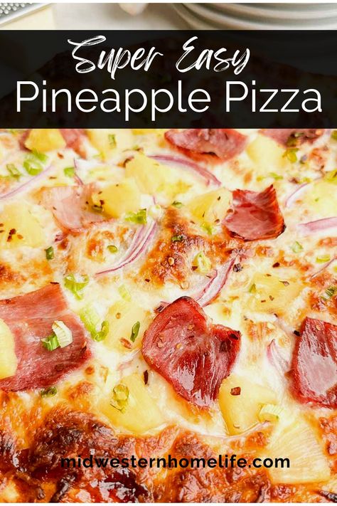 This easy Pineapple Pizza recipe is a delicious combo of juicy pineapple, savory ham, red and green onions, rich BBQ sauce, and melty mozzarella cheese on a perfectly crispy crust. Fast and easy 30-minute dinner recipe for your next pizza night. Ham Pizza Recipes, Pizza Hawaiian, Hawaiian Pizza Recipe, Pineapple Pizza Recipes, Ham And Pineapple Pizza, Ham And Pineapple, Breakfast Bakes, Savory Ham, Reheat Pizza