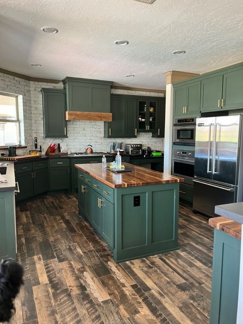 Dream Kitchen Design, Butcherblock Countertops, Western Kitchen, Farmhouse Kitchen Remodel, Dekor Diy, Rustic Kitchen Design, Farmhouse Kitchen Design, Kitchen Redo, Updating House