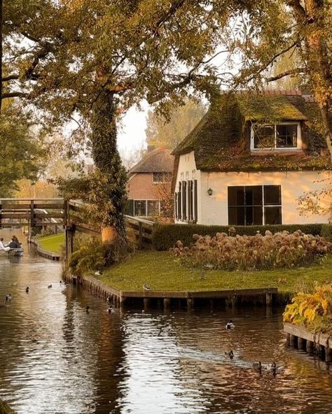 Roos | Travel Photography on Instagram: "Discover the “Venice of the North” 👇🏼

Looking for a fairytale day out in the Netherlands? Put Giethoorn on your list!

Giethoorn is a car-free village where peaceful canals replace streets, lined by charming thatched-roof cottages.

🏡 If thatched cottages are your thing, you’ll fall in love with Giethoorn’s cottagecore charm. Every corner looks like a postcard!

🚤 Rent a boat or join a guided tour to see Giethoorn from the water, just be sure to steer carefully! It’s amazing how often boats bump into the canal walls or each other 😅

🦢 Just outside the village, Lake Bovenwijde is perfect for wildlife spotting, including a thriving swan population

⏰ Tip: avoid peak hours to escape the crowds! Visit early in the morning or late afternoon for a Giethoorn Village, Thatched Cottage, Early In The Morning, Thatched Roof, Late Afternoon, Days Out, The Village, Tour Guide, The Netherlands