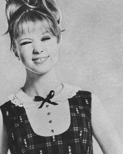 Pattie Boyd 60s, Patti Boyd, 60s Icons, Beatles Girl, 60s Girl, Pattie Boyd, Posts On Instagram, I Love Ugly, Something In The Way