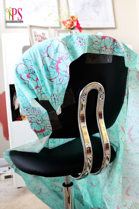 Diy Office Chair, Diy Desk Chair, Desk Chair Cover, Plastic Chair Design, Office Chair Makeover, Desk Chair Covers, Diy Chair Covers, Sewing Chair, Office Chair Cover