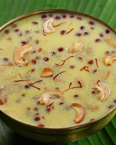 Semolina Kheer | Rava Payasam | Prasadam Recipes Indian, Payasam Recipe, Continental Recipes, Desserts Pudding, Burfi Recipe, Kheer Recipe, Easy Sweets, Special Occasion Food, Traditional Sweets