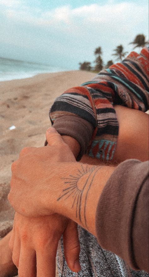 Surfer Tatoos Men, Tattoo Ideas For Men Ocean, Brazilian Tattoo Ideas Men, Male Beach Tattoo, Men’s Sticker Sleeve Tattoos, Beach Tattoo Ideas Sleeve, Men Band Tattoo Arm, Long Tattoo Design Arm, Surfer Tattoos Men